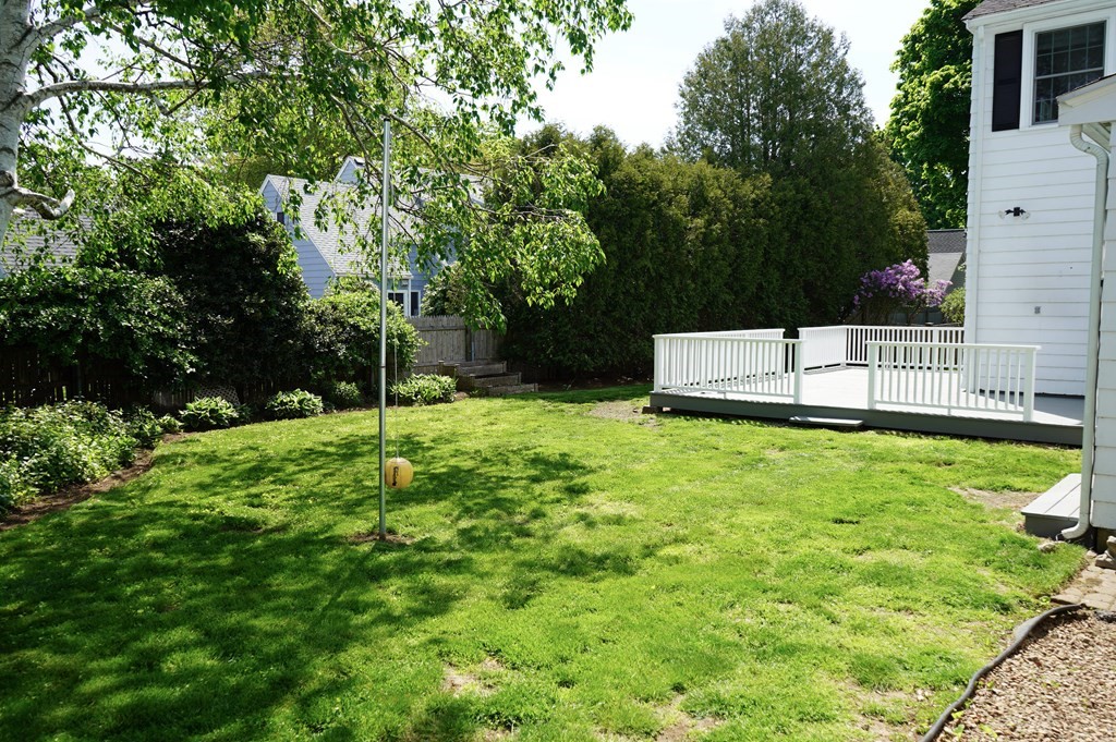 11 Miles Standish Road Marblehead, MA 01945 - Photo 17 of 20 Gallery Image 17