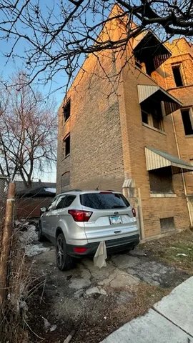 $199,000 | 1836 West Marquette Road, Chicago, IL 60636