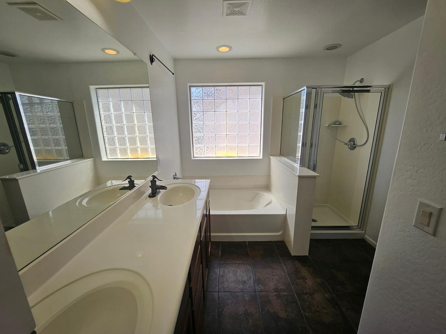 1707 South Rochester Drive Gilbert, AZ 85295 - Photo 14 of 19 Photo #14