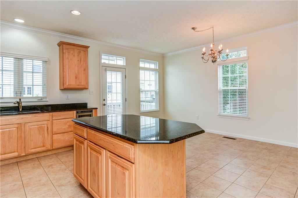2005 Village Run Road Wexford, PA 15090 - Photo 8 of 25 Gallery Image 8