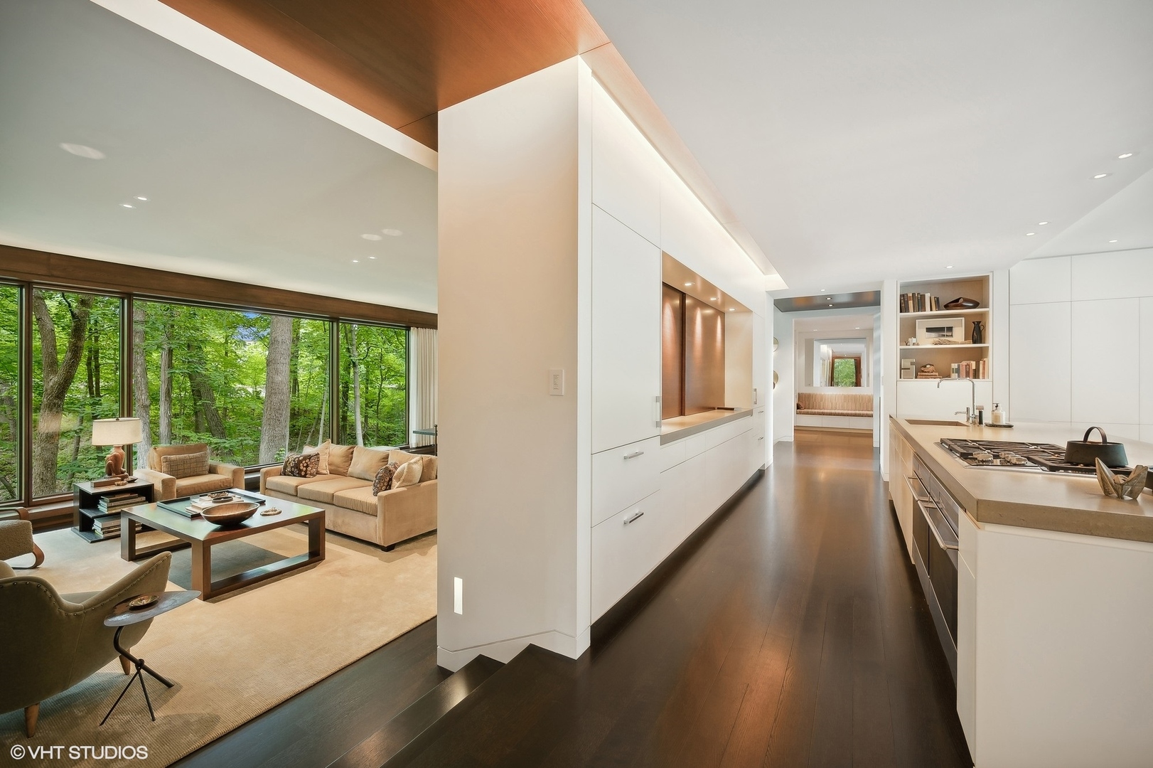 516 Sheridan Road Glencoe, IL 60022 - Photo 14 of 45 a view of a living room and dining room