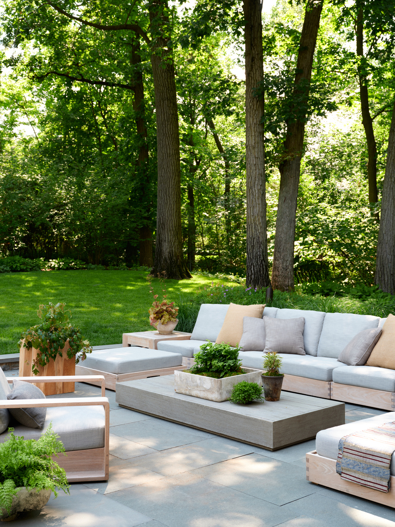 516 Sheridan Road Glencoe, IL 60022 - Photo 23 of 45 a view of a patio with couches and a fire pit