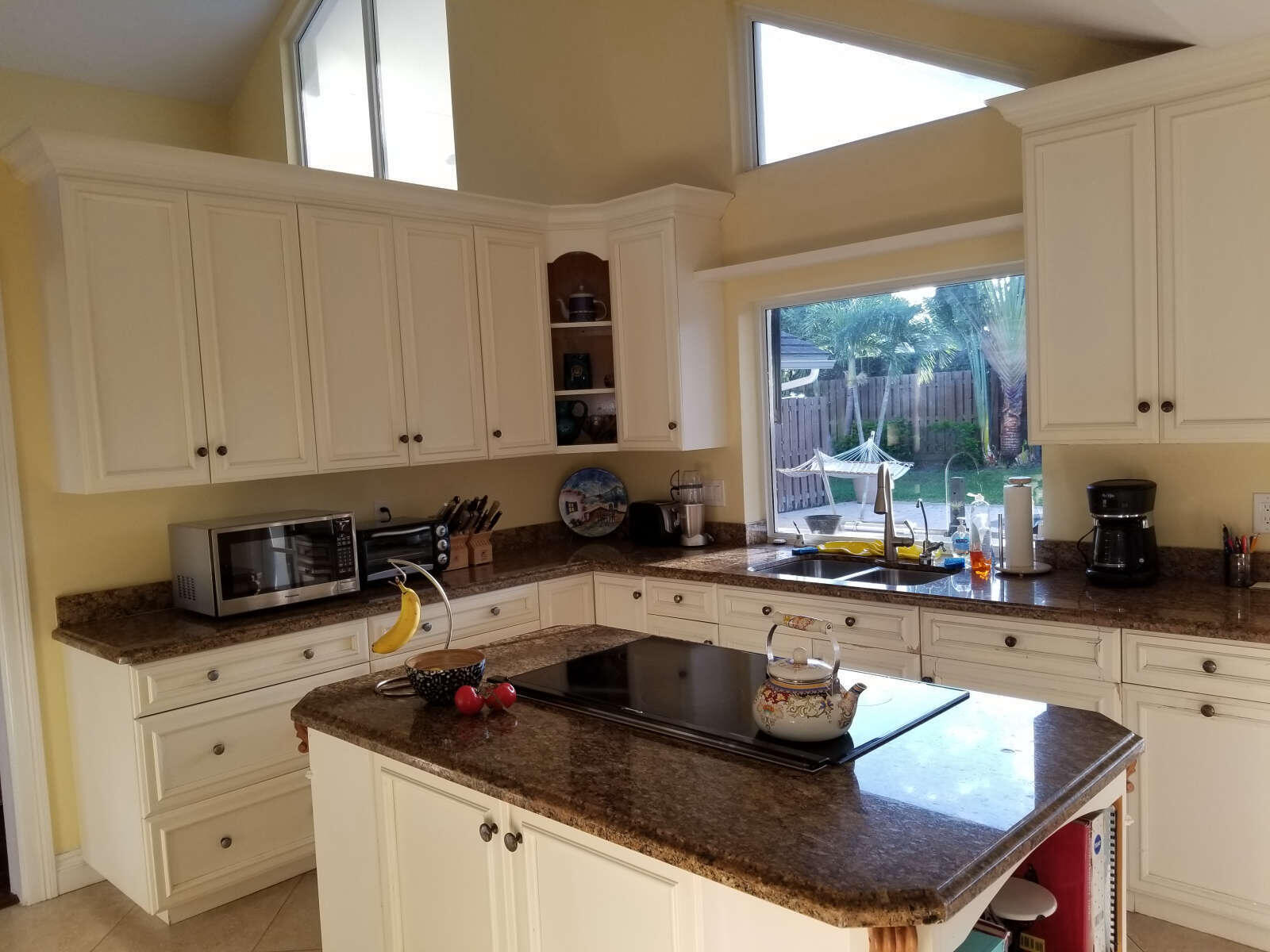 4320 St Charles Way Boca Raton, FL 33434 - Photo 16 of 35 15