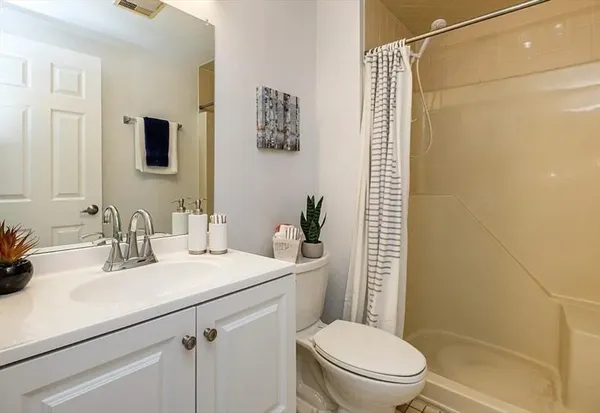 $2,995 | 12 9th Street, Unit 204, Medford, MA 02155