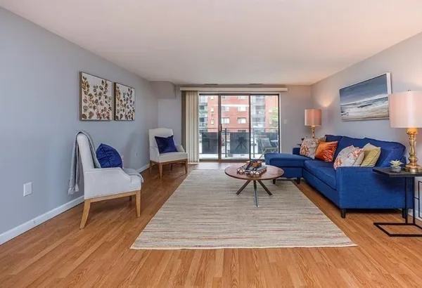 $2,995 | 12 9th Street, Unit 204, Medford, MA 02155