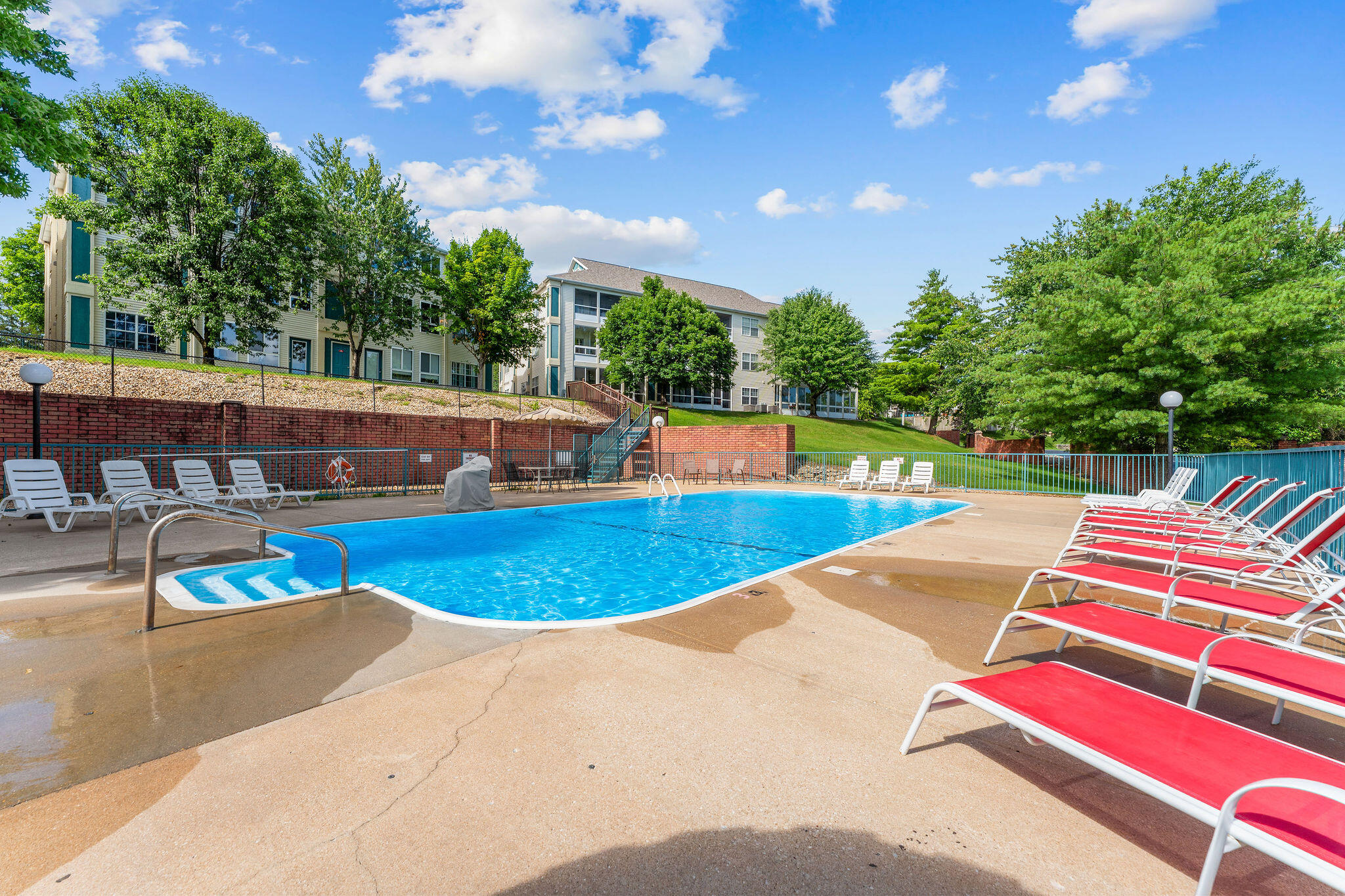 530 Spring Creek Road, Unit 12 Branson, MO 65616 - Photo 36 of 47 Outdoor Pool