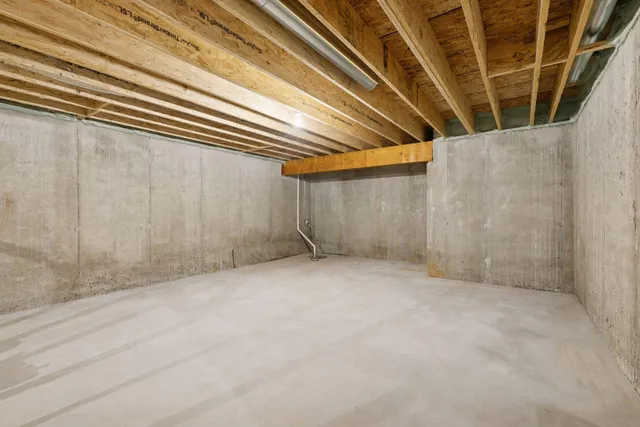 $643,900 | 20104 Globe Drive, Lakeville, MN 55044