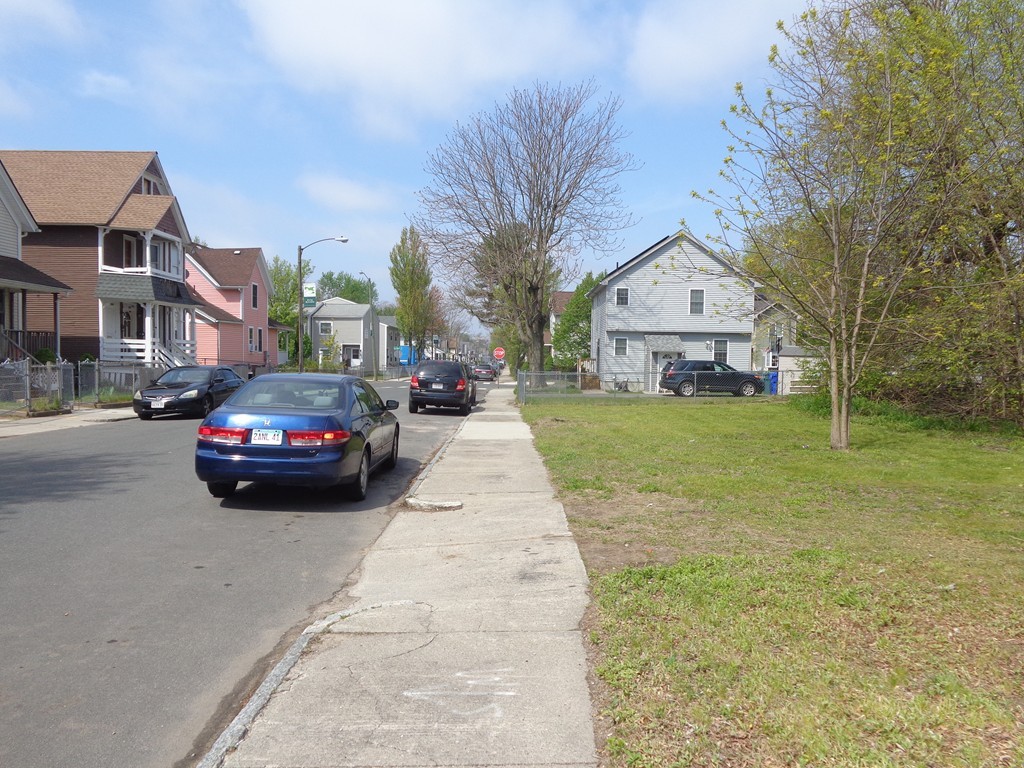 288 Tyler Street Springfield, MA 01109 - Photo 6 of 8 Gallery Image 6