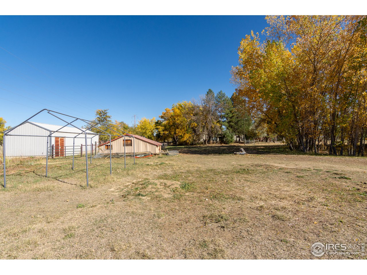 4579 Northeast County Line Road Erie, CO 80516 - Photo 22 of 38 a view of an outdoor space