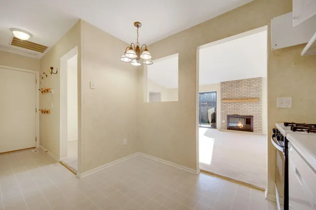 $299,900 | 1224 Black Oaks Lane North, Plymouth, MN 55447