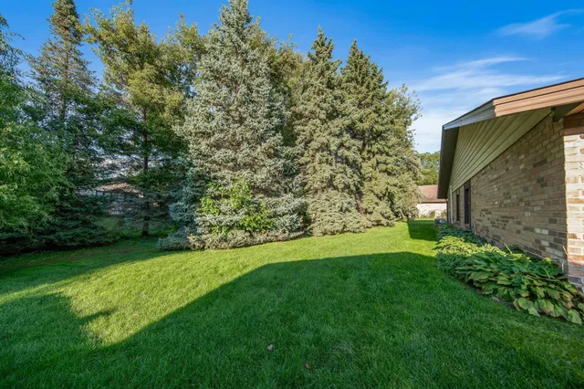 $299,900 | 1224 Black Oaks Lane North, Plymouth, MN 55447