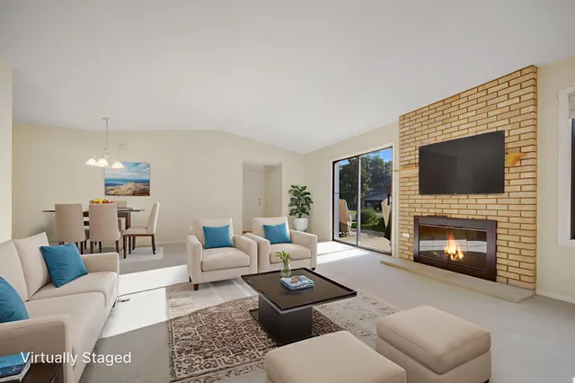 $299,900 | 1224 Black Oaks Lane North, Plymouth, MN 55447