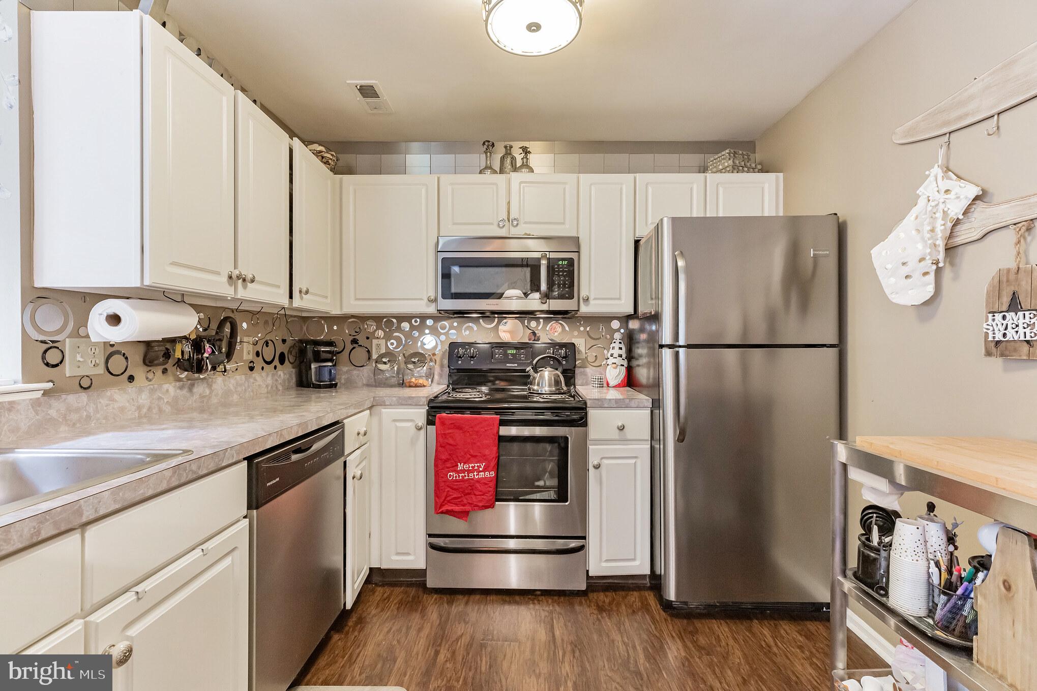 1304 Squirrel Road Marlton, NJ 08053 - Photo 8 of 26
