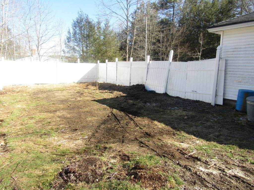11 3rd Street Templeton, MA 01468 - Photo 3 of 10 Gallery Image 3