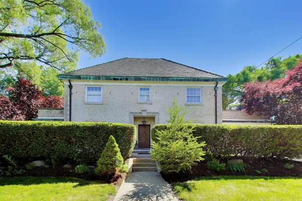 $1,450,000 | 5898 North Caldwell Avenue, Chicago, IL 60646