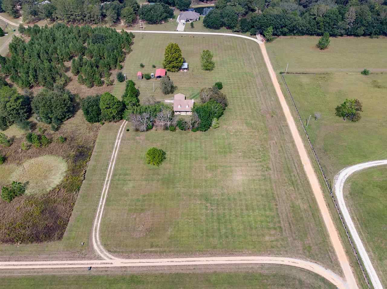 24237 Buckhorn Road Robertsdale, AL 36567 - Photo 2 of 26