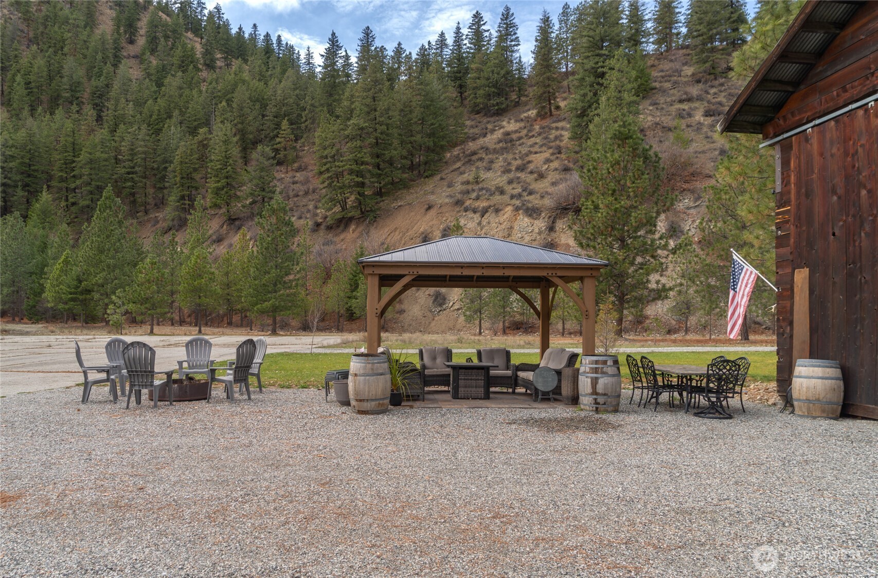 185 Mad Ranch Lane Entiat, WA 98822 - Photo 10 of 21