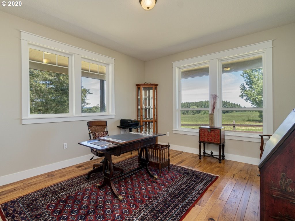 25251 South Elwood Road Colton, OR 97017 - Photo 14 of 32 Gallery Image 14