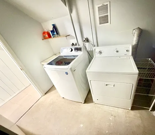 $3,900 | 213 Vintage Lane, Buffalo Grove, IL 60089