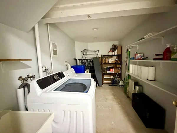 $3,900 | 213 Vintage Lane, Buffalo Grove, IL 60089