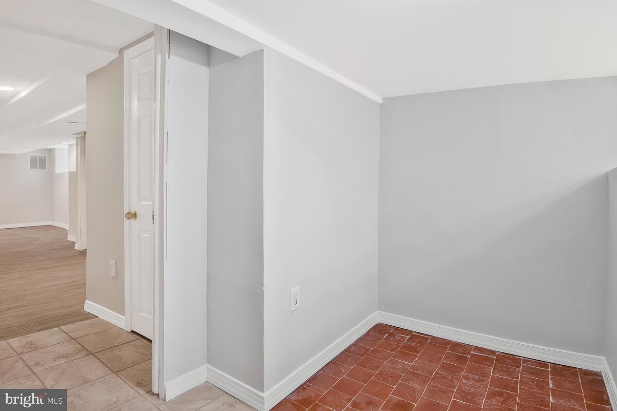 1632 Poplar Grove Street Baltimore, MD 21216 - Photo 23 of 29