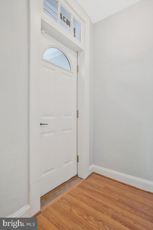 1632 Poplar Grove Street Baltimore, MD 21216 - Photo 6 of 29