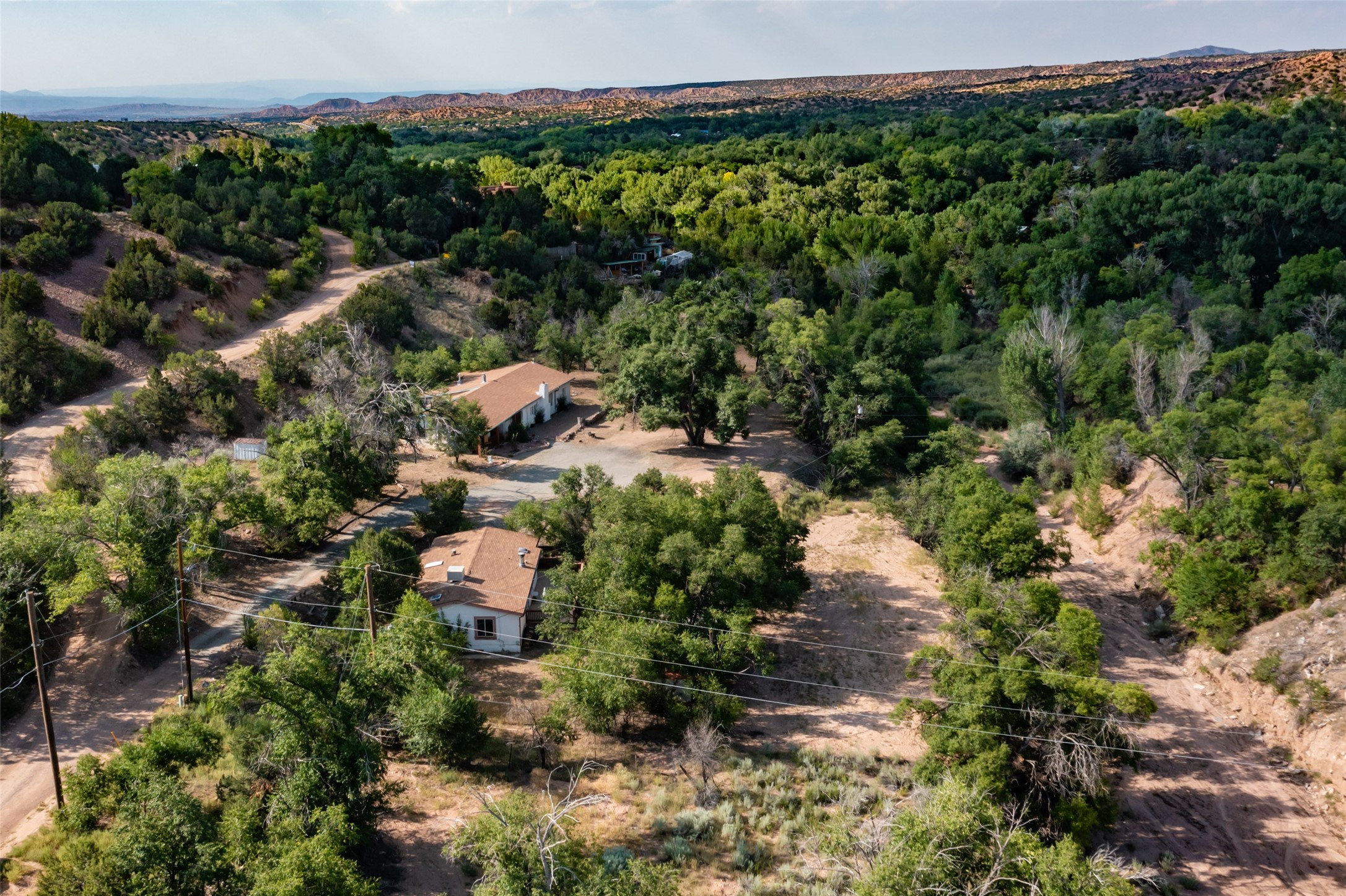 20 B Glowing Star Road Santa Fe, NM 87506 - Photo 9 of 19