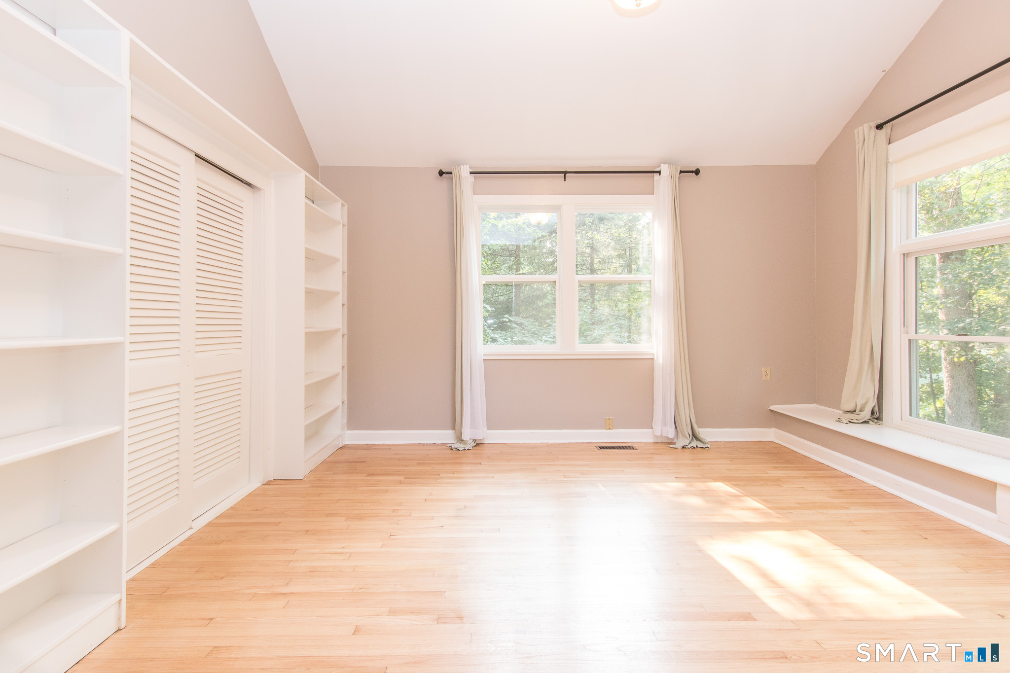 211 New Canaan Road Wilton, CT 06897 - Photo 27 of 40