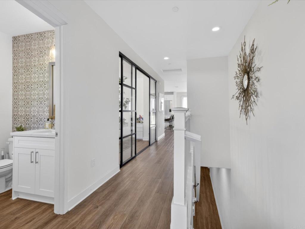 1858 Avocado Road Oceanside, CA 92054 - Photo 4 of 42 First Story Entry