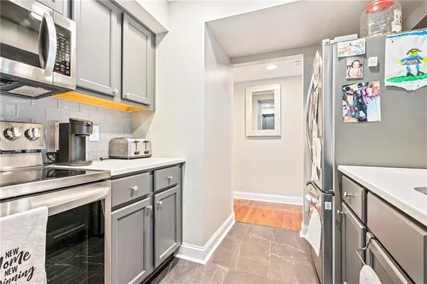 $3,200 | 143 Aberdeen Drive, Pittsburgh, PA 15237