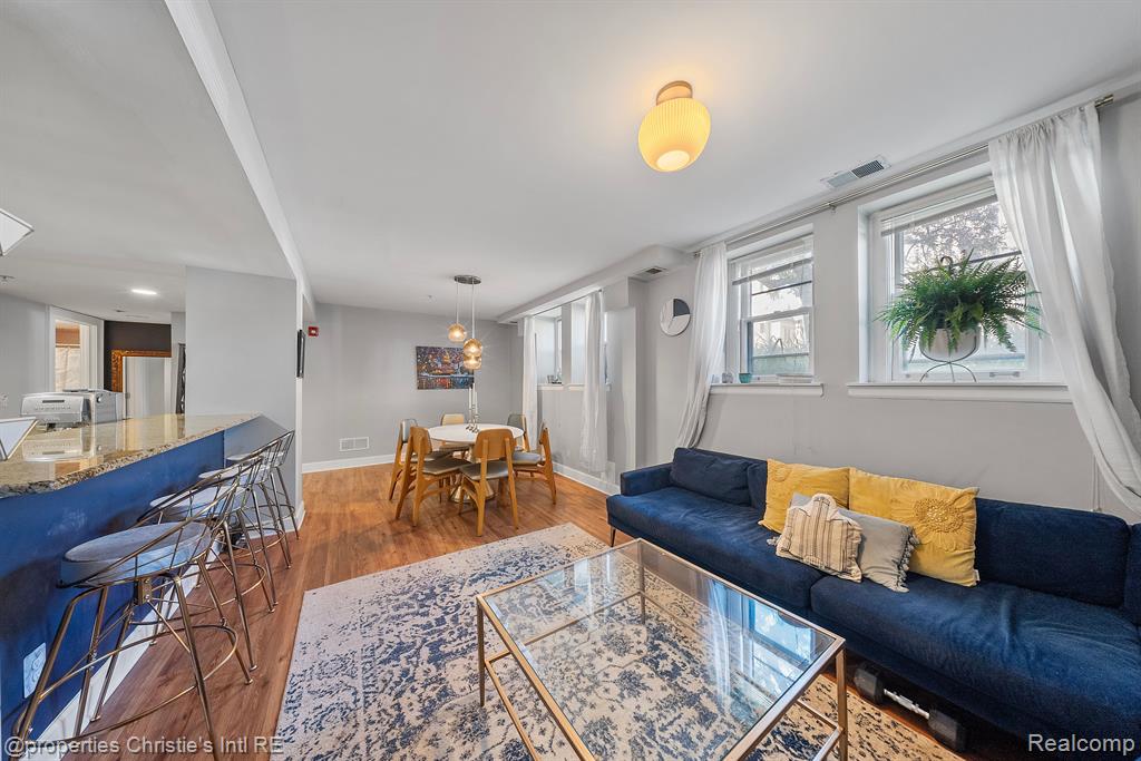 615 West Hancock Street, Unit 1 Detroit, MI 48201 - Photo 4 of 28
