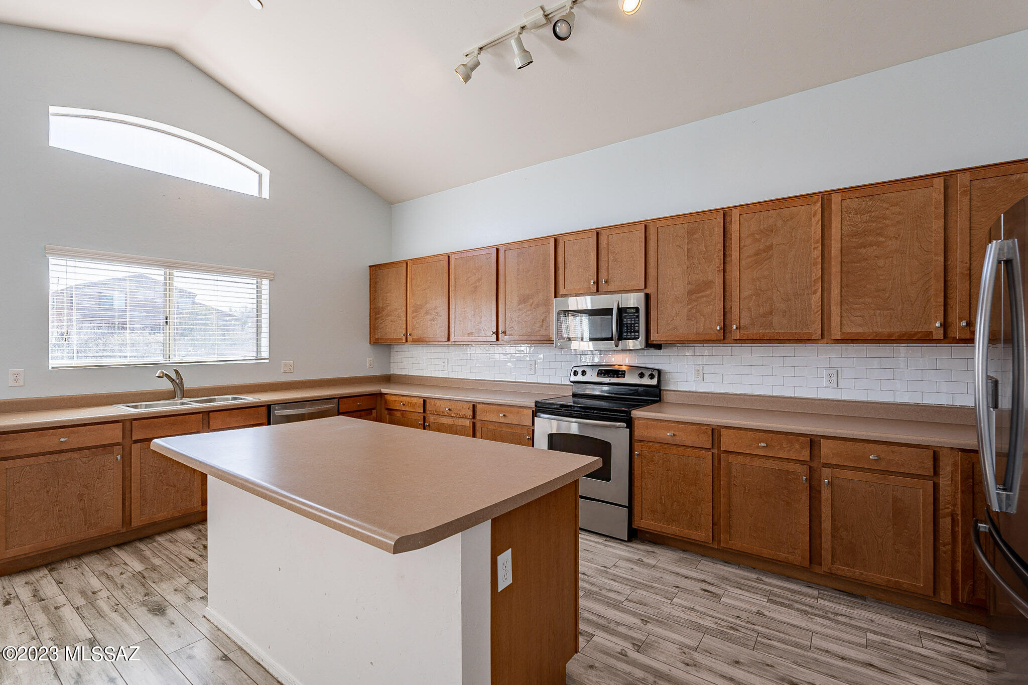 139 West Cheevers Street Vail, AZ 85641 - Photo 10 of 29
