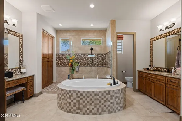 $1,820,000 | 3119 East Bellflower Drive, Gilbert, AZ 85298