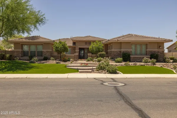 $1,820,000 | 3119 East Bellflower Drive, Gilbert, AZ 85298