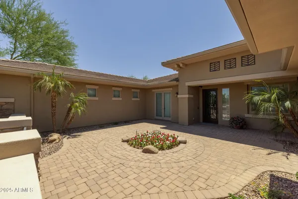 $1,820,000 | 3119 East Bellflower Drive, Gilbert, AZ 85298