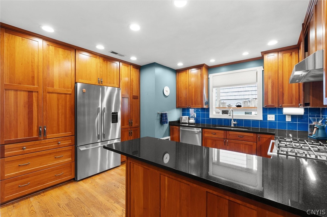 108 Shirley Road Syracuse, NY 13224 - Photo 6 of 50 Kitchen