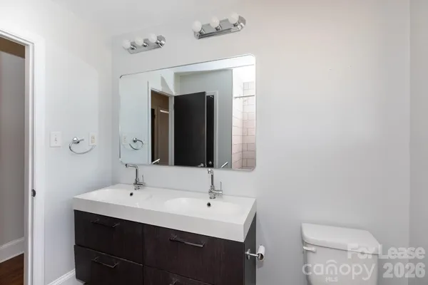 $2,100 | 1901 Windham Place, Charlotte, NC 28205