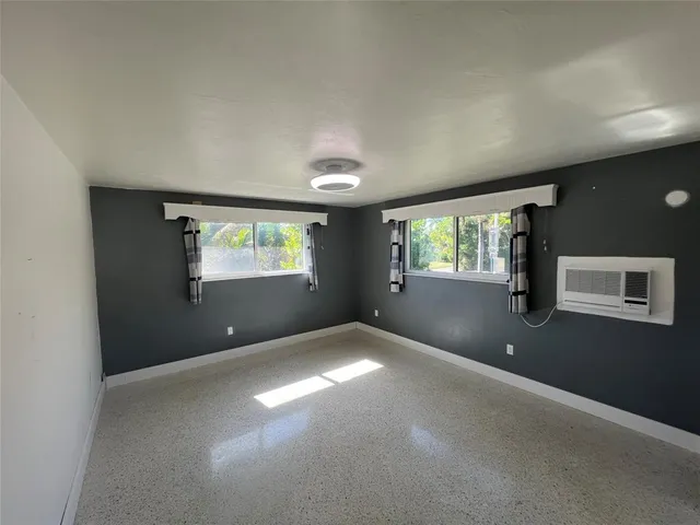 $2,750 | 2648 Cleveland Street, Unit 2, Hollywood, FL 33020