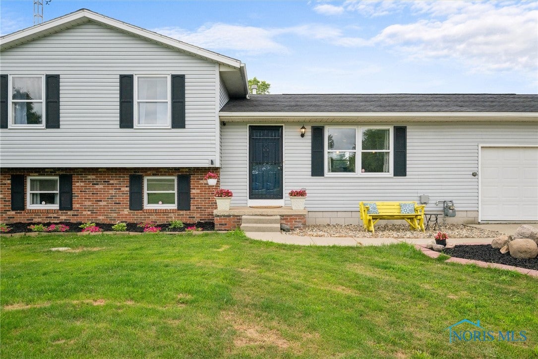 5504 Brown Road Oregon, OH 43616 - Photo 2 of 44 Gallery Image 2
