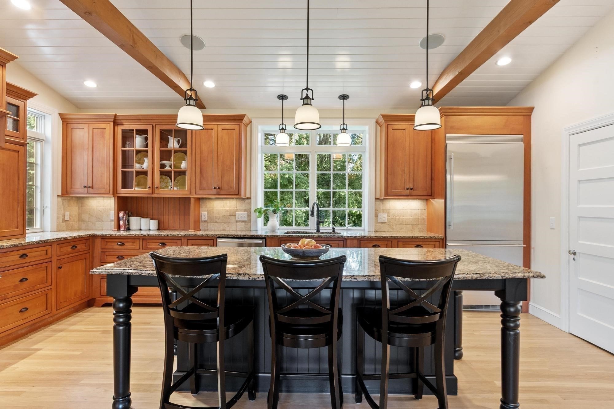 24 Chamberlain Road Westford, MA 01886 - Photo 6 of 41 Gallery Image 6