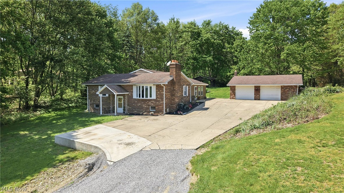 41534 Alderlick Road Wellsville, OH 43968 - Photo 3 of 48