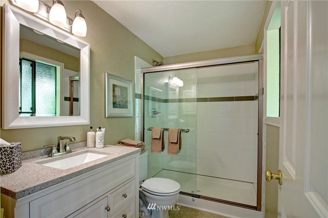 20809 29th Avenue Southeast Bothell, WA 98021 - Photo 10 of 21