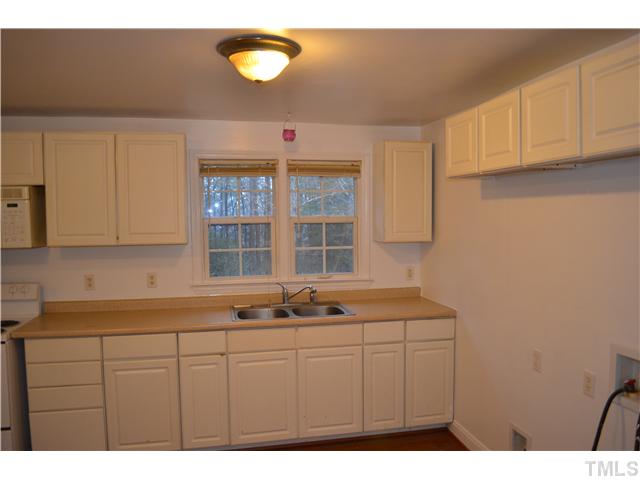 715 Doc Nichols Road Durham, NC 27703 - Photo 7 of 12 Gallery Image 7