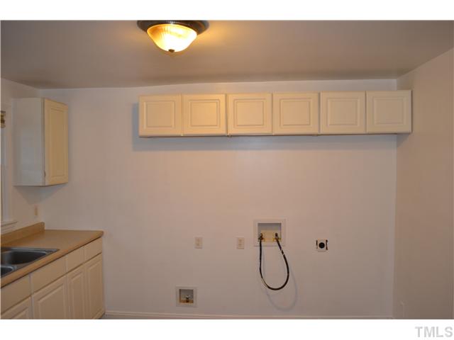 715 Doc Nichols Road Durham, NC 27703 - Photo 8 of 12 Gallery Image 8