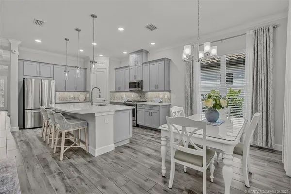 $656,999 | 9959 Southwest Cloister Dr Port Street, Port St. Lucie, FL 34987