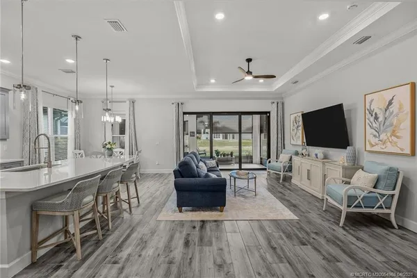 $656,999 | 9959 Southwest Cloister Dr Port Street, Port St. Lucie, FL 34987