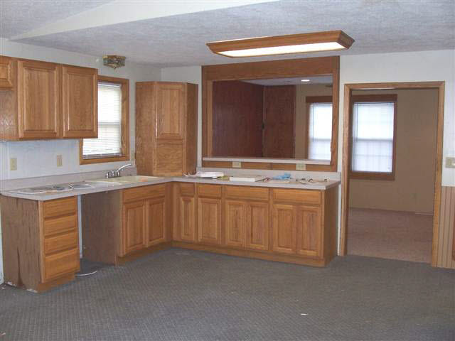 8001 East Piccadilly Road Muncie, IN 47302 - Photo 4 of 9 Gallery Image 4