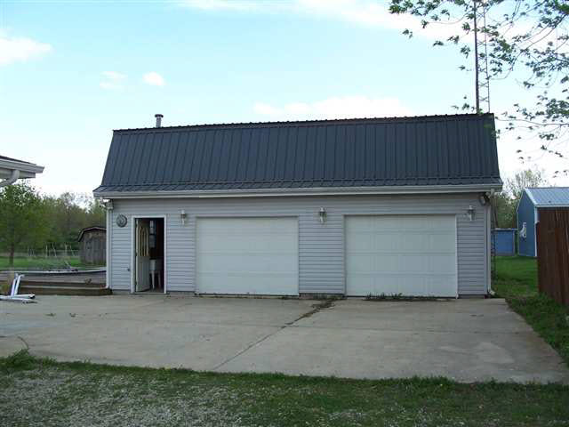 8001 East Piccadilly Road Muncie, IN 47302 - Photo 9 of 9 Gallery Image 9