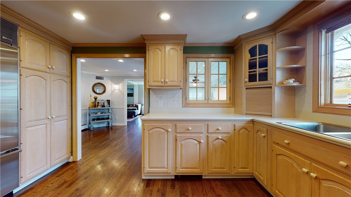 21 Anawan Road Pawtucket, RI 02861 - Photo 17 of 50 Gallery Image 17
