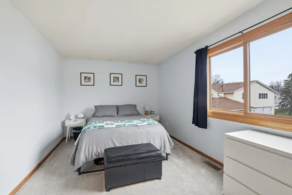 $196,900 | 4289 Centerville Road, Vadnais Heights, MN 55127